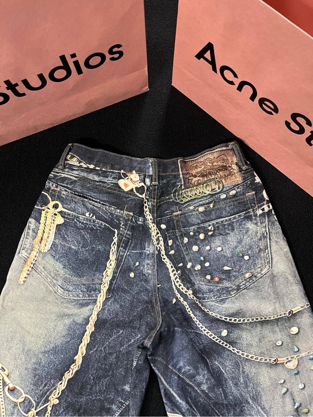 Acne Studded Washed-Black Jeans with Chain Motif - Picture 4 of 4